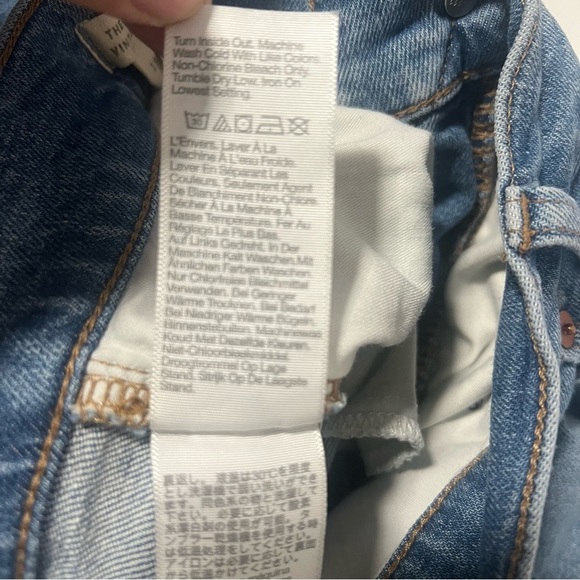 Madewell The Perfect Vintage Jean Size 29 Petite Straight Leg Jean Distressed - Picture 10 of 11